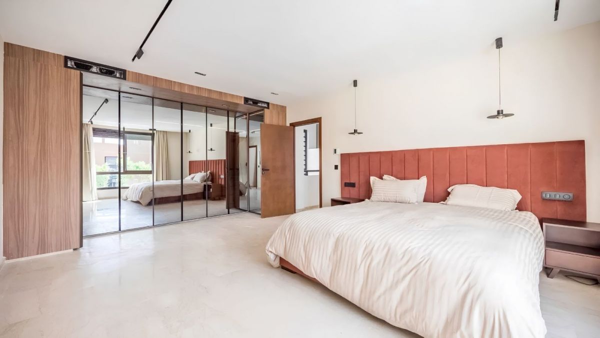 SUITE 2